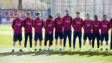 Minuto de silencio del Barça por Cruyff.