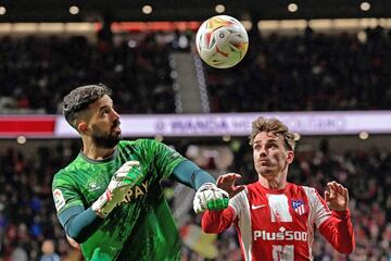 Fernando Pacheco y Antoine Griezmann.