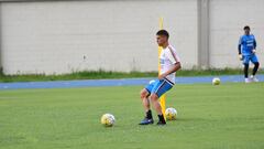 Gustavo Cu&eacute;llar est&aacute; con la Selecci&oacute;n para enfrentar a Brasil.