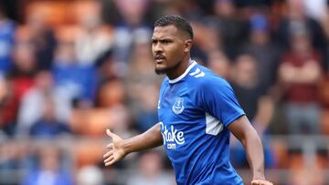 Mercado de fichajes, en directo: Altas, bajas y las mejores reacciones | Última hora hoy