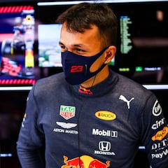 Red Bull cree en Albon