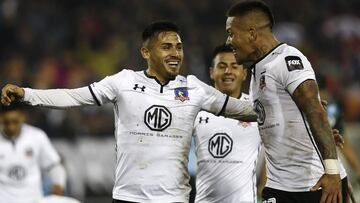 El jugador de Colo Colo Marcos Bolado celebra su gol contra Deportes Puerto Montt durante el partido por Copa Chile.