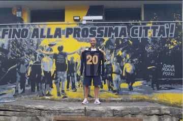 Aunque hab¨ªa anunciado su retirada, Borja Valero (Madrid, 12/1/1985) fich¨® el pasado mes de agosto por el Centro Storico Lebowski italiano, un club gestionado por sus hinchas que milita en la sexta categor¨ªa del Calcio. El que fuera centrocampista de Fiorentina, Inter, Villarreal o Mallorca da sus ¨²ltimos coletazos en el f¨²tbol un proyecto de lo m¨¢s particular.