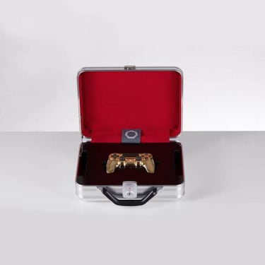 Dualshock 4 de oro y diamantes valorado en 14,000$