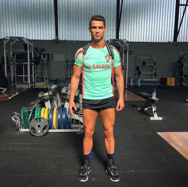 En Inglaterra alucinan con las piernas de Cristiano Ronaldo