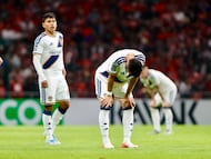 La Major League Soccer y en general, el futbol de Estados Unidos desde antes de que se formara la liga, ha pasado pena tras pena en suelo azteca, donde acumulan una impresionante cantidad de derrotas, por una muy corta lista de victorias