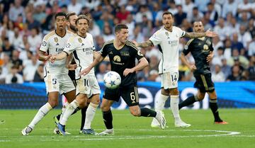 Bellingham, Modric, Robin Gosens y Joselu.