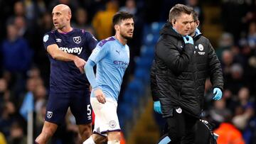 Silva se fue tocado del partido del City contra el West Ham.