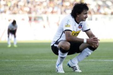 El volante Osmar Molinas jug&oacute; 14 partidos por Colo Colo en 2011, pero es m&aacute;s recordado por el autogol que le entreg&oacute; un empate a la U en el Monumental (en la foto).