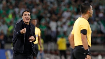 Efraín Juárez, el DT mexicano que logra doblete