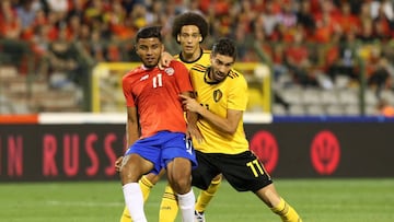 Soccer Football - International Friendly - Belgium vs Costa Rica - King Baudouin Stadium, Brussels, Belgium - June 11, 2018   Costa Rica&#039;s Johan Venegas in action with Belgium&#039;s Yannick Carrasco and Axel Witsel        REUTERS/Francois Walschaerts