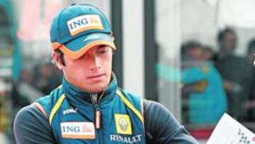 <b>EN LA CUERDA FLOJA. </b>El brasileño no convence a Briatore y puede que no termine el año en Renault.