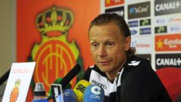 Karpin: 'No estoy nervioso por los resultados. Preocupado, sí'