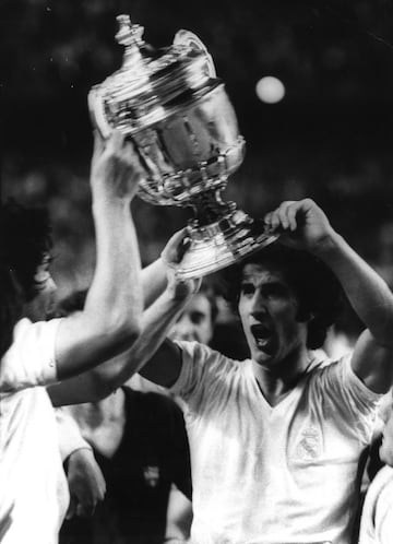 Además de las seis Ligas conseguidas, Goyo Benito agrandó su palmarés con el Real Madrid con la consecución de cinco Copas (1969/70, 1973/74, 1974/75, 1979/80 y 1981/82)