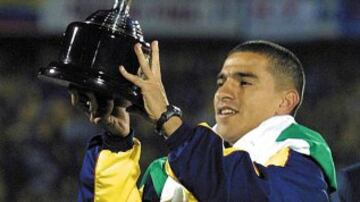 Víctor Hugo Aristizábal, ex delantero de Nacional, Sao Paulo, Cruzeiro, Valencia, entre otros.