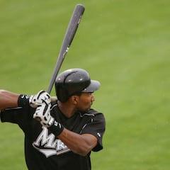 Juan Encarnación, ex Grandes Ligas, es acusado por su propia hija