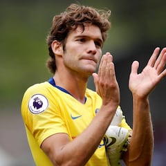 Colocan a Marcos Alonso en la órbita del Real Madrid