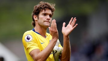 Marcos Alonso, al t&eacute;rmino del partido de Premier League disputado entre Chelsea y Huddersfield.