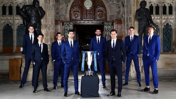 The eight singles players competing at the ATP Finals.