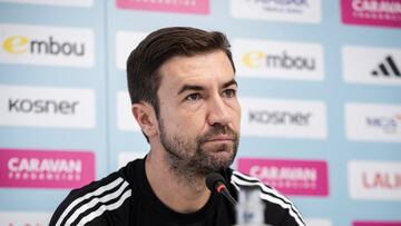 15/08/2025. Rueda de prensa de Gabi Fernandez, entrenador Del Real Zaragoza.