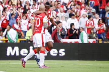 Omar Pérez salió campeón de 2 Ligas, 2 Superligas, 1 Copa Sudamericana y 1 Copa Colombia. 