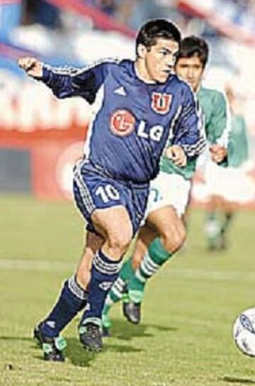 Marcelo Vega retornó en 2003 tras un paso por Cienciano de Perú, pero no fue mayor aporte.