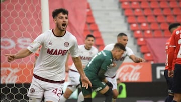 Con uno menos, Lanús se impone a Independiente y es puntero