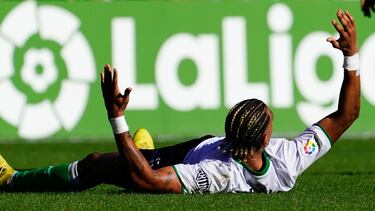 Jordi Mboula, del Racing, en El Sardinero.
