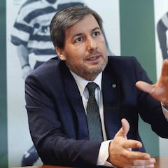 El presidente del Sporting: "Queríamos ser 22 y fuimos 9"