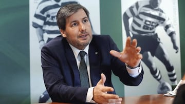 El presidente del Sporting: "Queríamos ser 22 y fuimos 9"