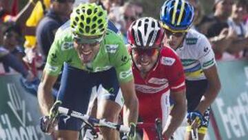 <b>SPRINT. </b>Valverde se dejó la piel al final para distanciar a Froome.