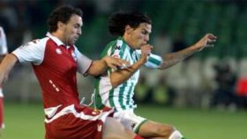 <b>BETIS </b>Capi y el deportivista Sergio.