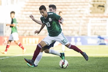 Otra de las grandes revelaciones del Clausura 2018, gracias a sus grandes actuaciones con Necaxa, mismas que respaldo en el torneo Esperanzas de Toulon. Será responsable de cumplir con la gran mayoría de los minutos de la regla 20/11