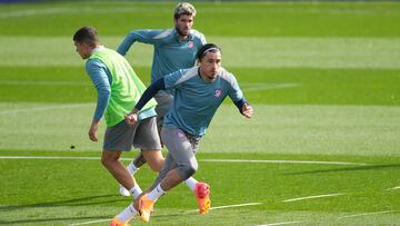 Giménez, en un entrenamiento del Atlético.