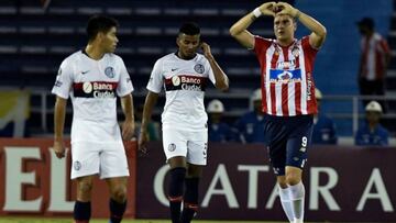 Junior frenó la racha de San Lorenzo en la Copa