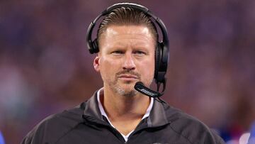 Sep 18, 2017; East Rutherford, NJ, USA; New York Giants head coach Ben McAdoo coaches against the Detroit Lions during the fourth quarter at MetLife Stadium. Mandatory Credit: Brad Penner-USA TODAY Sports