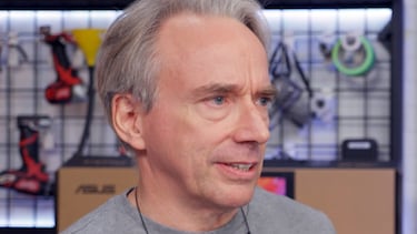 Linus Torvalds, creador de Linux: “El método de Elon Musk para evaluar código es demasiado estúpido”