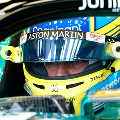 Alonso: “Nos disparamos en el pie, es algo vergonzoso”