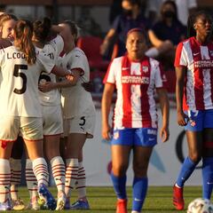 El Atlético paga sus errores en el estreno y cae ante el Milan