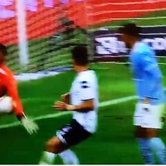 ¿Gol olímpico o autogol en el empate de Colo Colo?