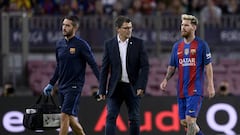 Messi gives Barça another injury worry