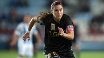 Foto de acción durante el partido Pachuca vs Tigres, correspondiente a la semifinal de la Liga MX Femenil del Torneo Apertura 2017, en el Estadio Hidalgo. En la foto: Nayeli Rangel, Tigres Femenil.