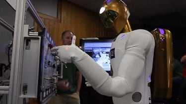 La NASA usa PlayStation VR para controlar robots