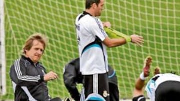 <b>SU PEOR MOMENTO. </b>Schuster pasa por sus peores días desde que es técnico del Real Madrid.