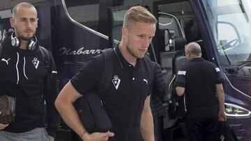 Yoel se ha consolidado en la portería del Eibar y hoy se enfrenta al equipo de su ciudad.