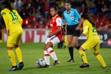 Las Leonas golearon ante 10.000 aficionados que llegaron a El Campín.