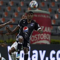 Russo vs Almirón: argentinos con estilos diferentes