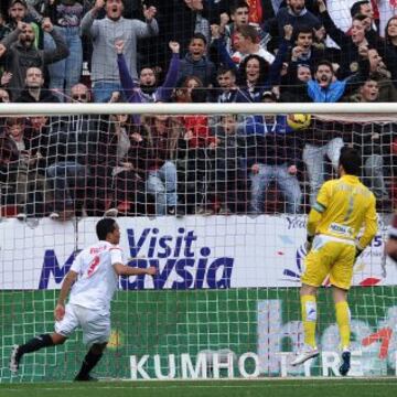 El delantero colombiano volvió al gol después de tres partidos. Hizo el segundo gol de la victoria 3-0 al Córdoba y completó 13 anotaciones en la liga Española.