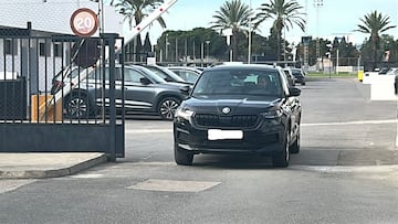 Layhoon y Corona se ven con Baraja en Paterna, quien de momento... sigue