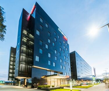 Courtyard by Marriott: sede oficial de la mmB 25